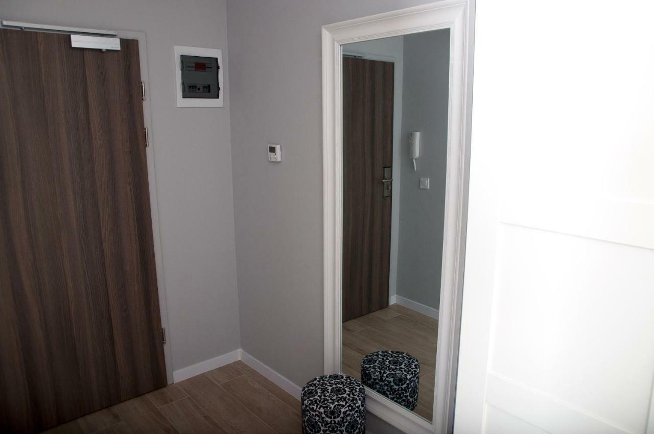Apartament Ikar - 2 Pokojowy Przy Morzu Z Balkonem Pobierowo Luaran gambar